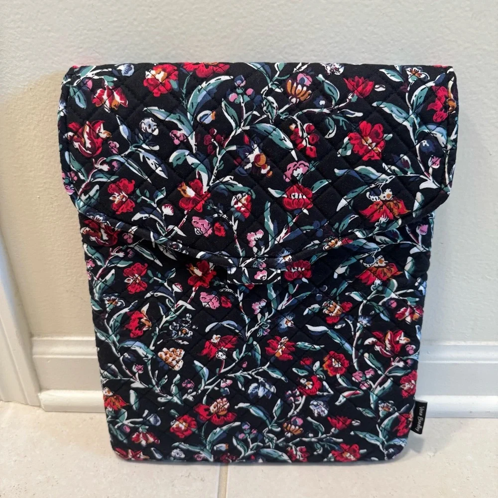 Vera Bradley Laptop/iPad Sleeve, Perrenial Noir